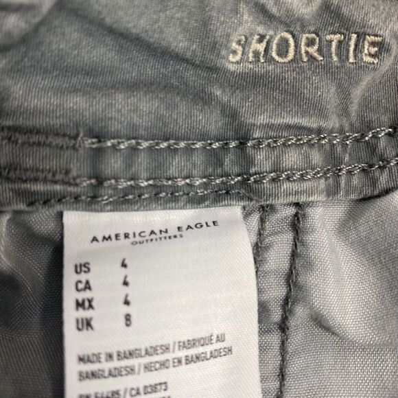 American Eagle shortie shorts size 4 - Picture 2 of 4